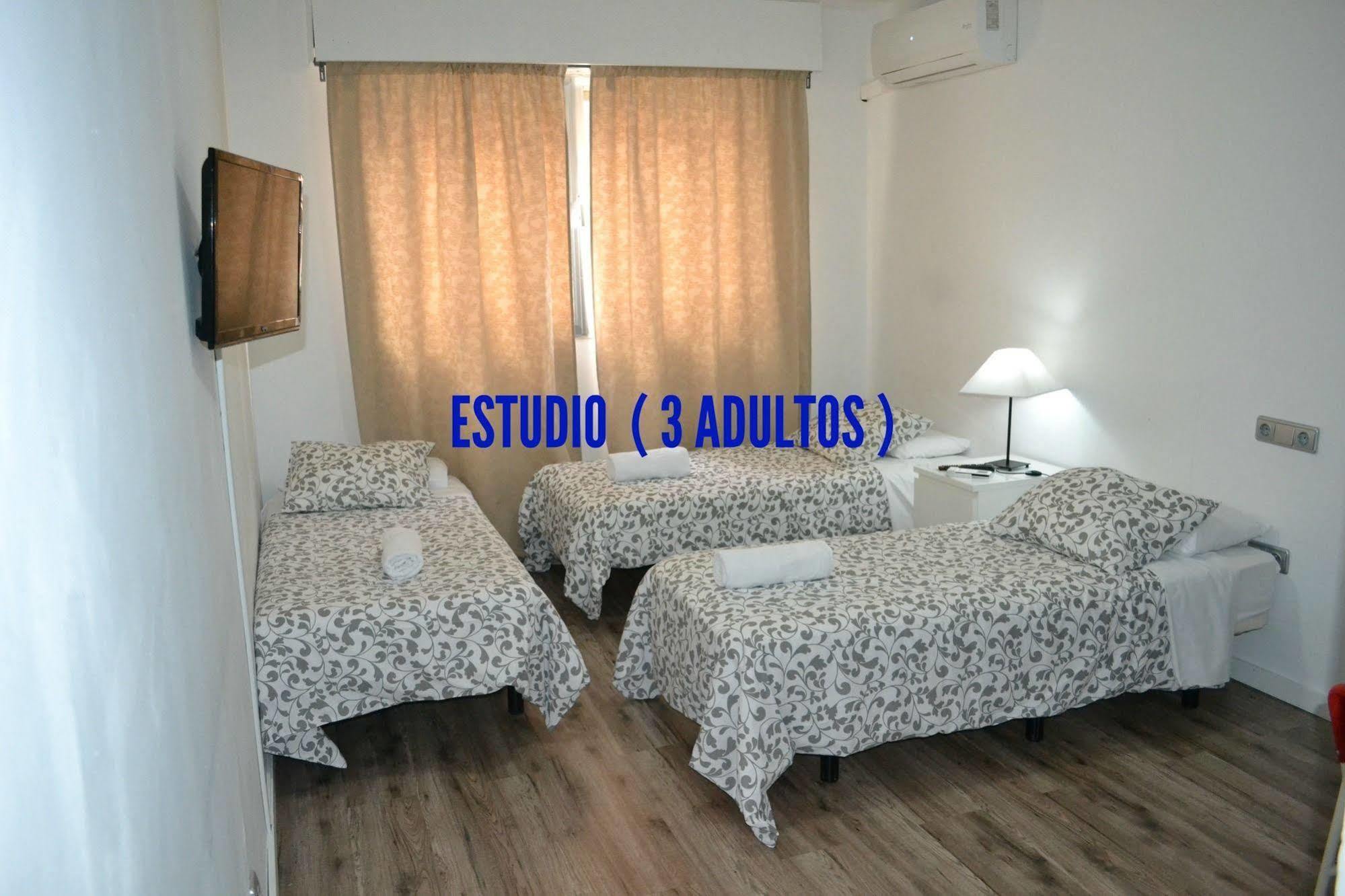 Apartamentos Argüelles Madrid Eksteriør bilde