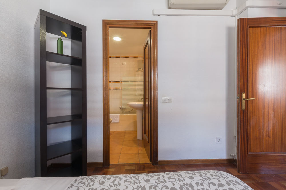 Apartamentos Argüelles Madrid Eksteriør bilde